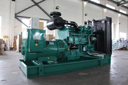 凉城320kw康明斯柴油发电车出租组图片 凉城320kw康明斯柴油发电车出租组图片